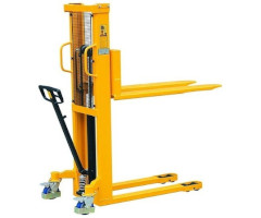 Manual operated stacker
